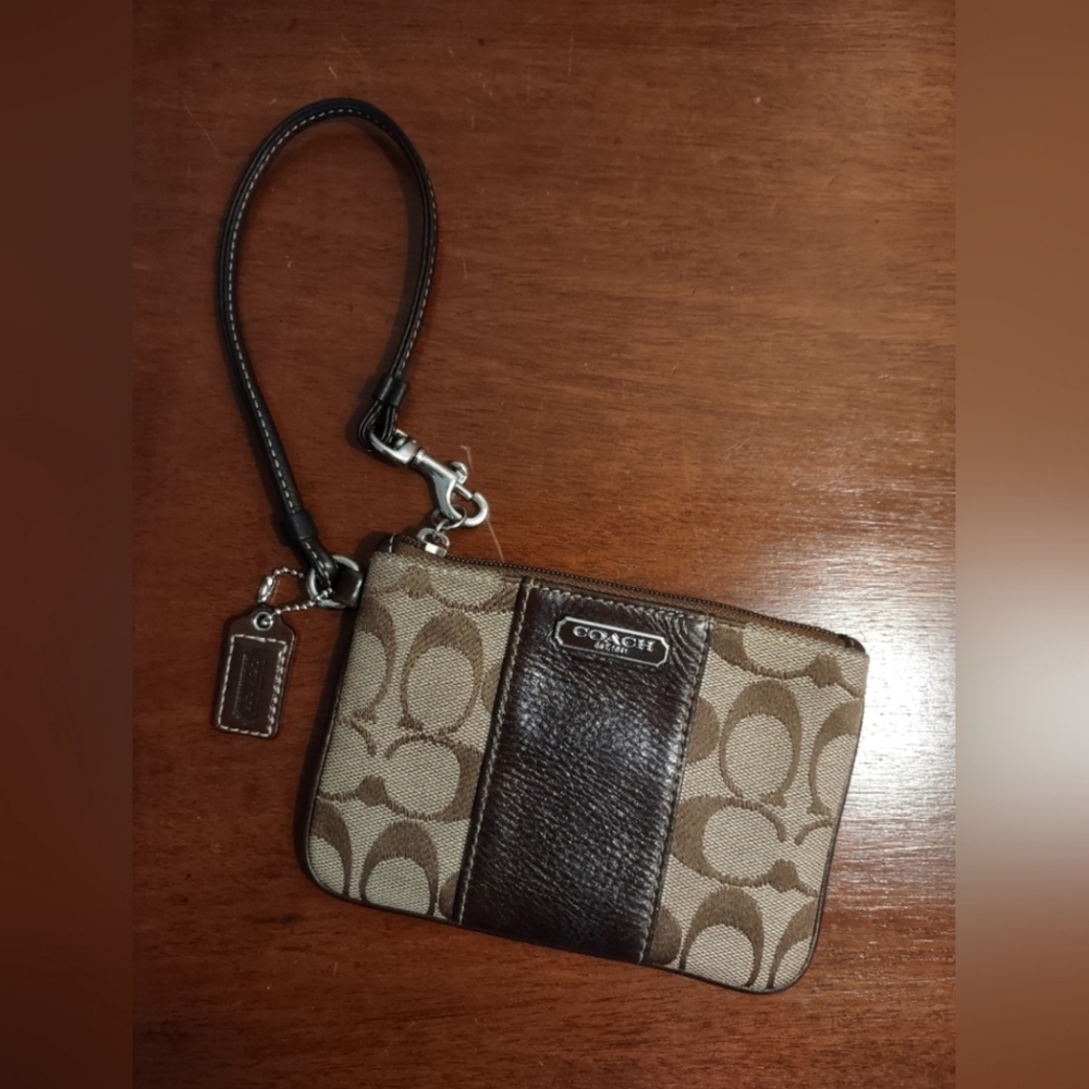 Coach Wristlet In Signature Canvas/Brown Leather